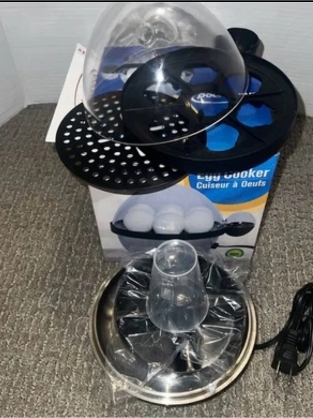 Brentwood Stainless Steel Electric 7- Egg Cooker (Model TS-1040S)